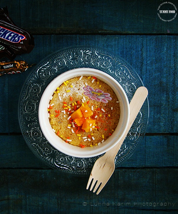 Eggless Microwave Mini MangoSemolina Cake