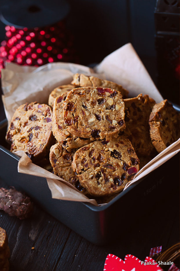 Christmas Fruit Cookies | Eggless Fruitcake Cookies - Yummy Food